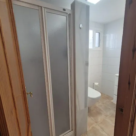 1ºb Escobar Apartment